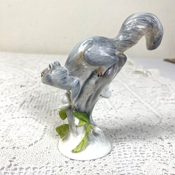 Squirrel by Royal Adderly Made In England Bone China - Picture 6 of 7